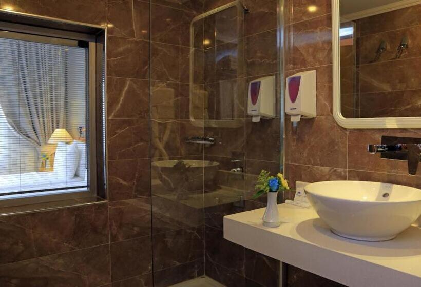 اتاق استاندارد با چشم‌انداز باغ, Roseira Beach Resort