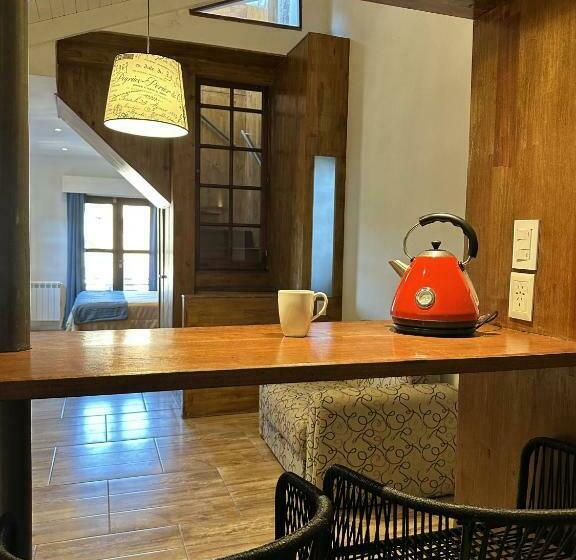 آپارتمان 1 خوابه با چشم‌انداز, Tower Adults Only