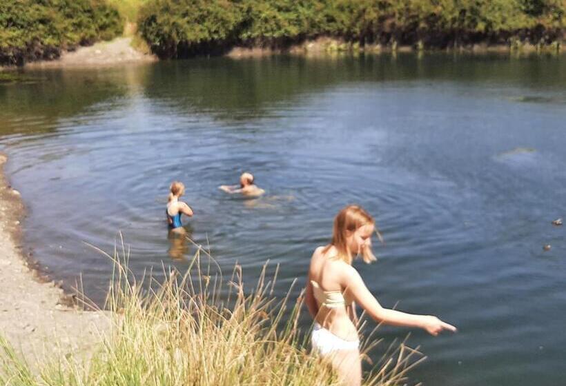 اتاق استاندارد با سرویس بهداشتی مشترک, Vakantieboerderij La Balsa