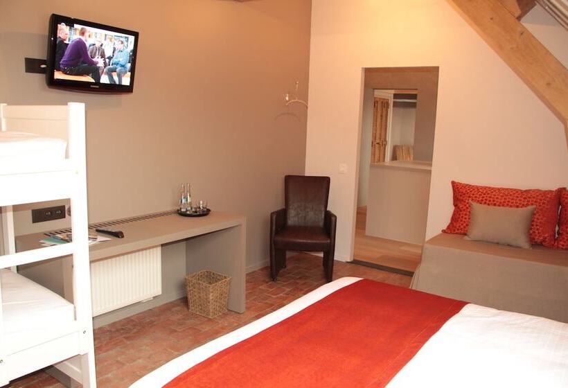 اتاق خانوادگی, B&b Passadia