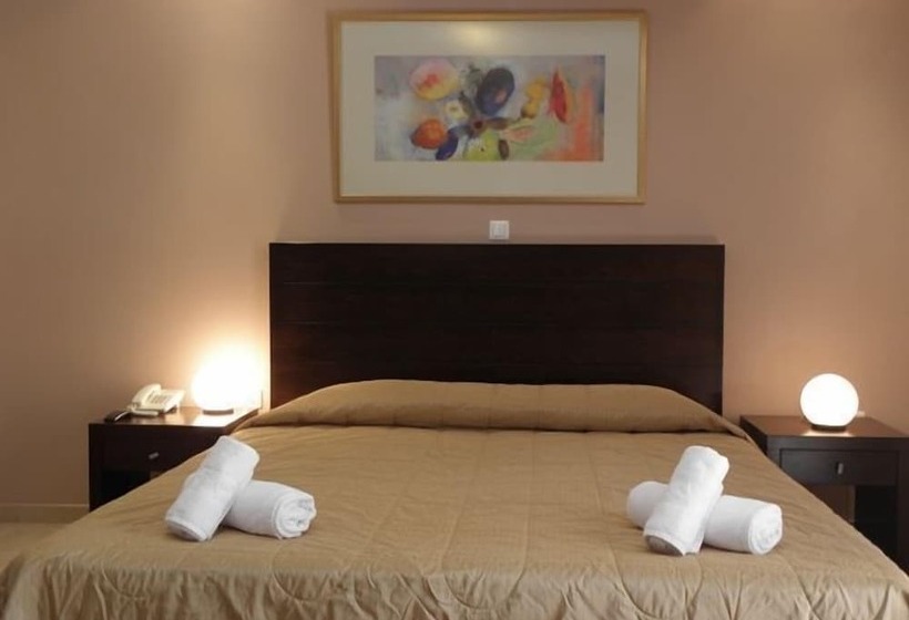 اتاق استاندارد, Ahilion