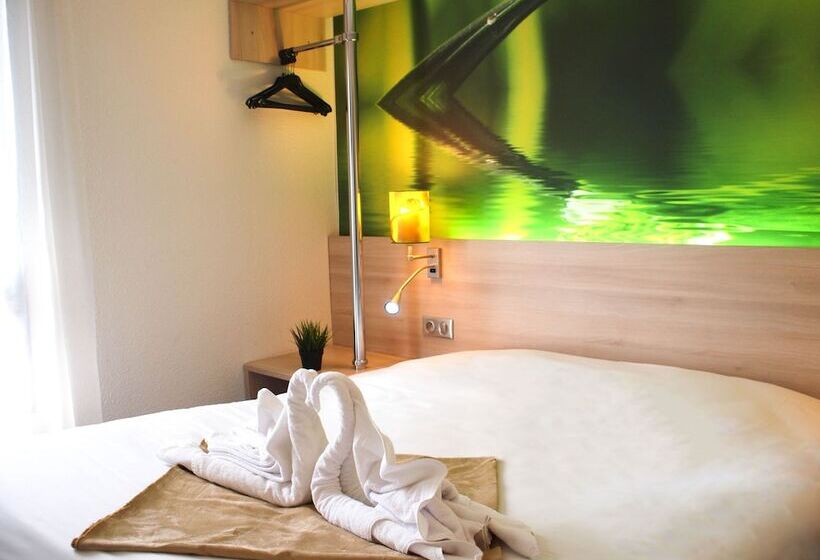 اتاق استاندارد, Brit Hotel Essentiel De Granville