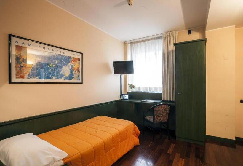 Single Basic Room, Del Riale