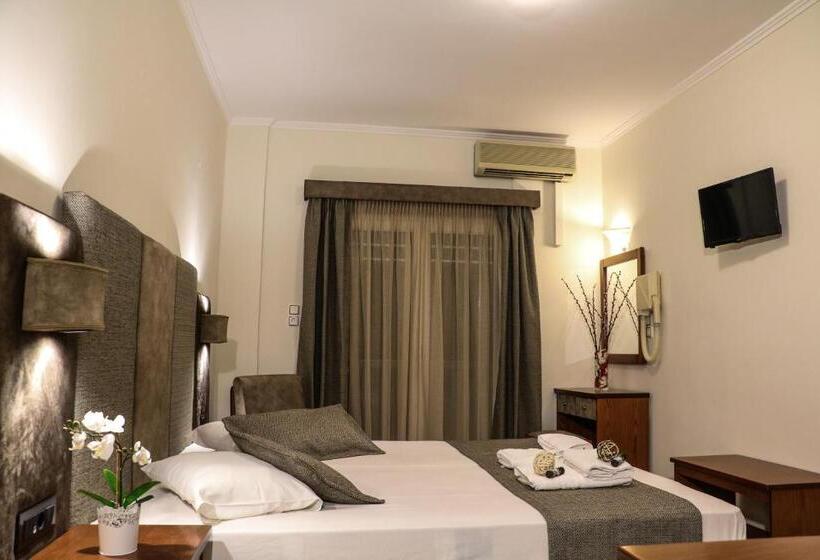 اتاق استاندارد, Dionysis Studios