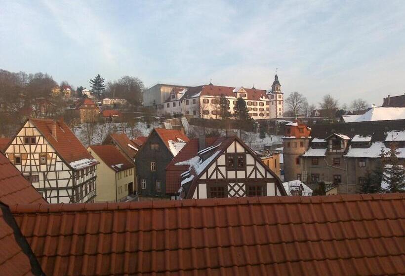 اتاق استاندارد, Grünes Tor
