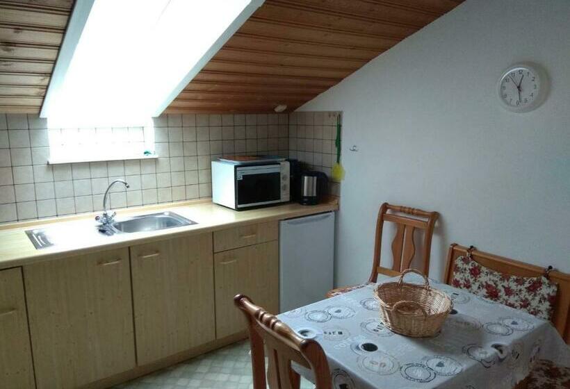 Appartement 1 Chambre avec Balcon, Gschwingerhof