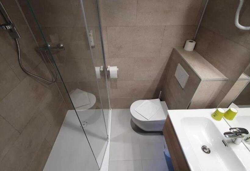 اتاق استاندارد, Logis Hôtel   Les Pasteliers