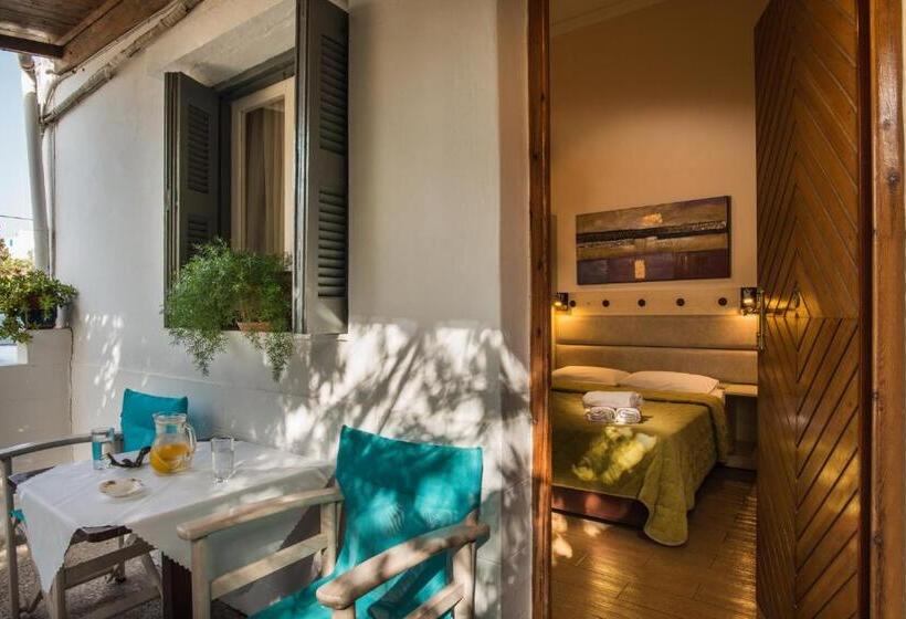 اتاق استاندارد یک نفره, Semiramis Guesthouse