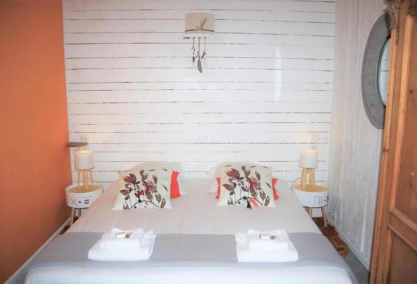 اتاق استاندارد با چشم‌انداز باغ, La Villa Carcassonne, Cité 8 Min à Pieds, Clim, Piscine, Full Wifi, Borne 7,5kw, Vélo élect, Parking
