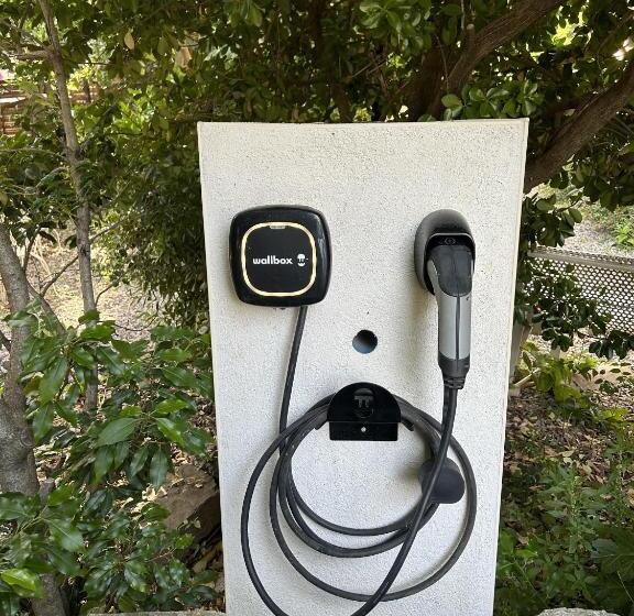 اتاق سوپریور چهار تخته, La Villa Carcassonne, Cité 8 Min à Pieds, Clim, Piscine, Full Wifi, Borne 7,5kw, Vélo élect, Parking