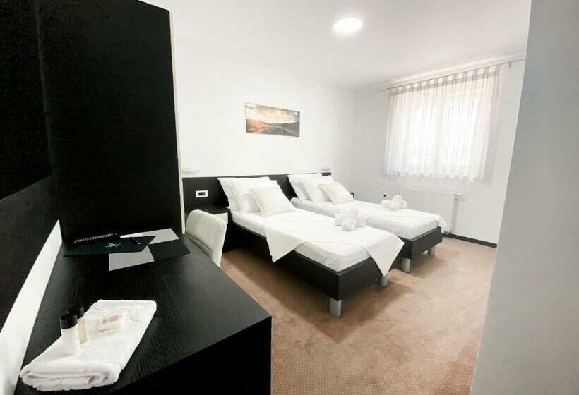 اتاق استاندارد, Motel Penava