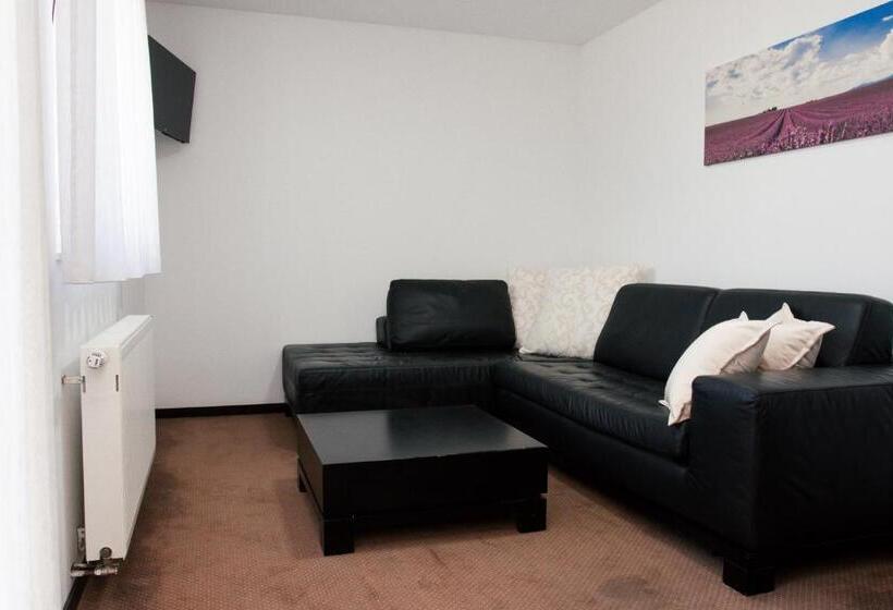 اتاق استاندارد, Motel Penava