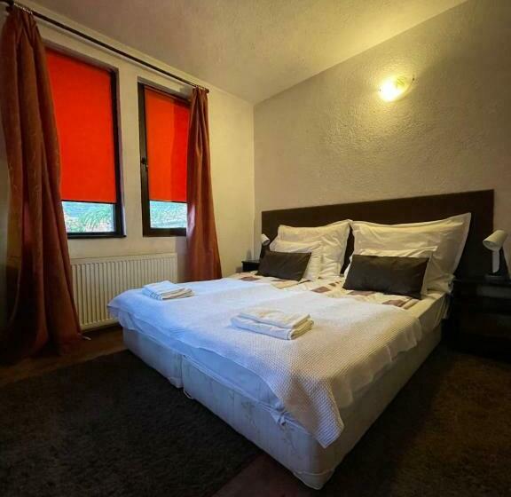 اتاق استاندارد سه نفره, Guest House Elit