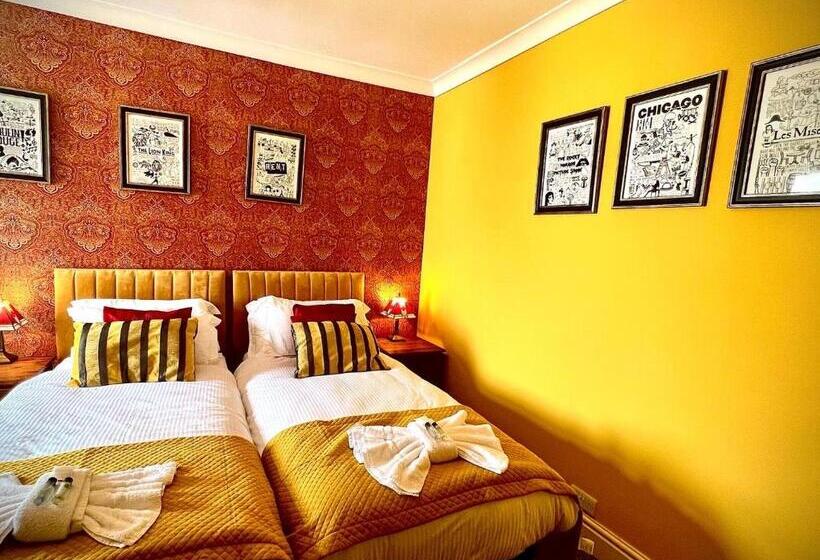اتاق استاندارد, Mcgraths Blackpool