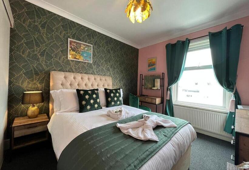 اتاق استاندارد, Mcgraths Blackpool
