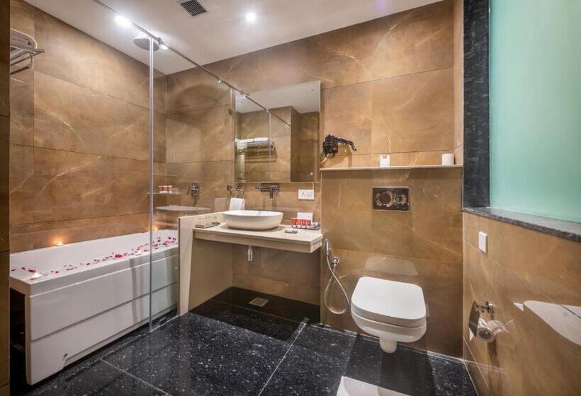 اتاق کلاب, Lords Inn Chandigarh Zirakpur