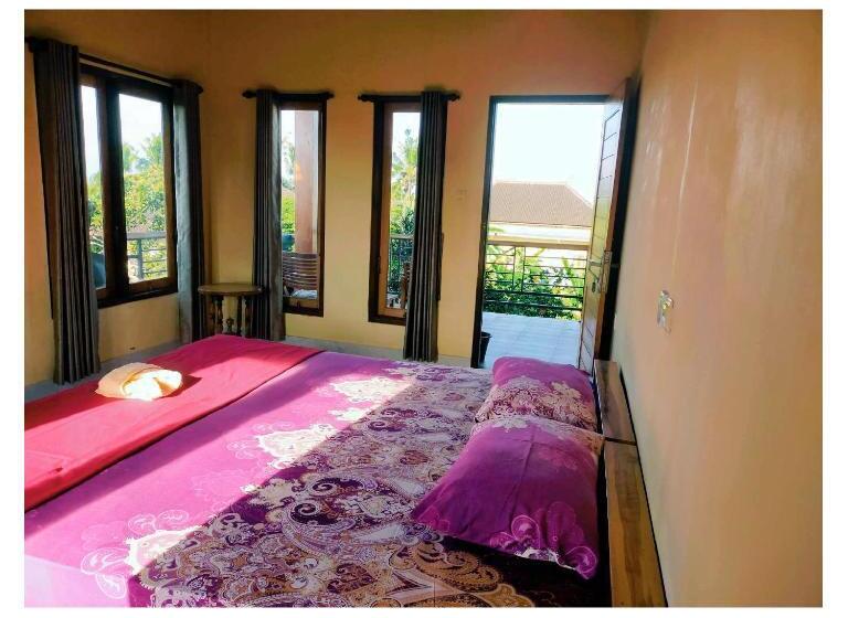 اتاق استاندارد, Medewi Surf And Stay