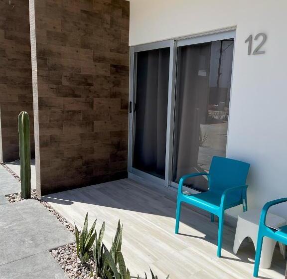 استودیو استاندارد با تخت کینگ, The Cove Boutique Hotel Adults Only