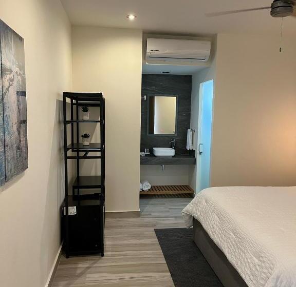 استودیو استاندارد با تخت کینگ, The Cove Boutique Hotel Adults Only