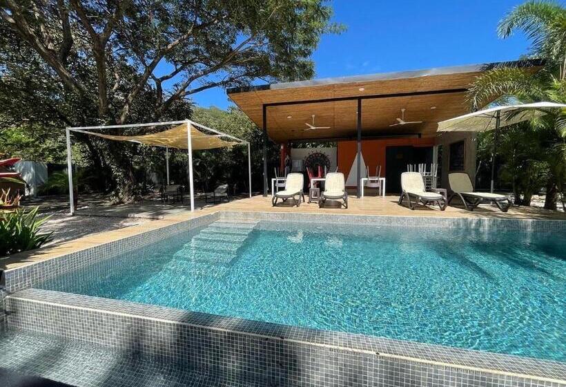 ویلای 2 خوابه, Pyramid Tamarindo