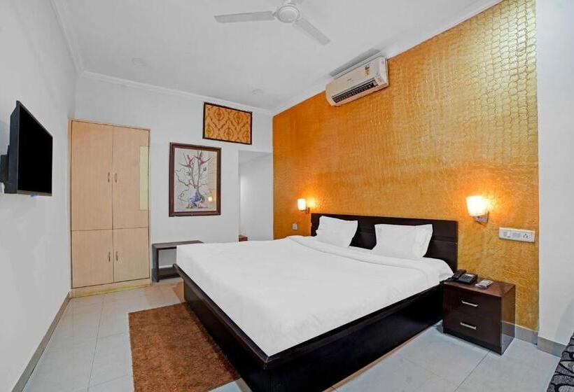 اتاق لوکس, Capital O Convivial Hotel Amit Regency