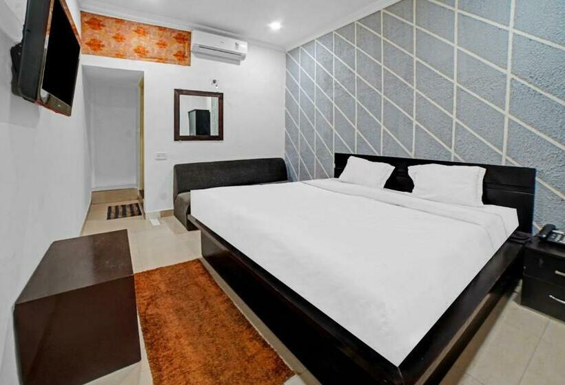 اتاق لوکس, Capital O Convivial Hotel Amit Regency