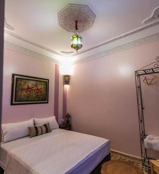 سوئیت جونیور خانوادگی, Riad Noha