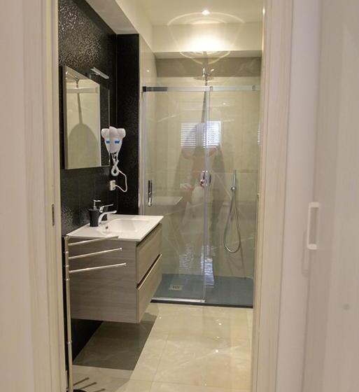 اتاق لوکس سه تخته, Corallo Rosso B&b