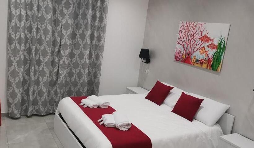 اتاق لوکس سه تخته, Corallo Rosso B&b