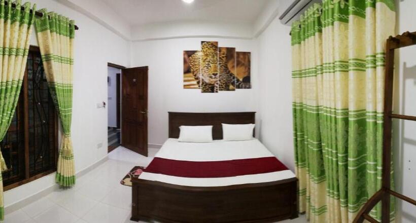 اتاق لوکس, Dive Beach Palace