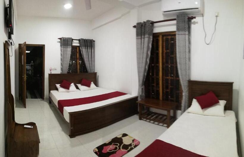 اتاق لوکس سه تخته, Dive Beach Palace