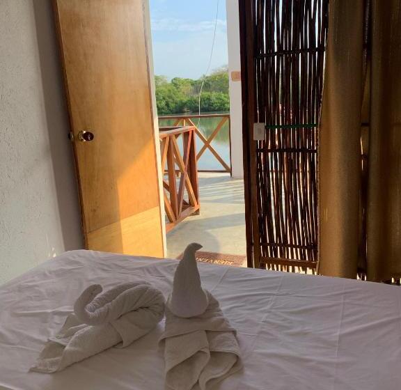 اتاق استاندارد با تراس, Hostal Casa En La Ciénaga