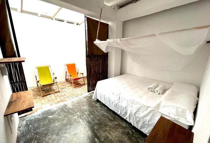 اتاق استاندارد با تراس, Hostal Casa En La Ciénaga