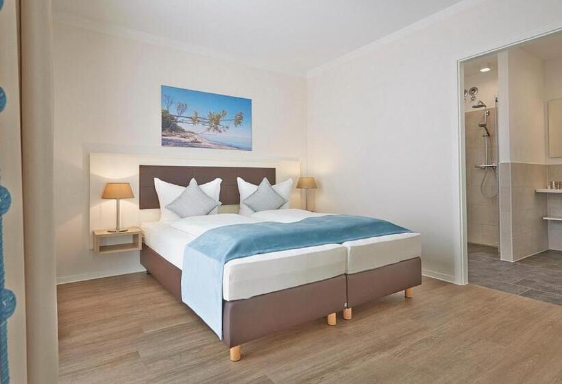 آپارتمان 1 خوابه با تراس, Aparthotel Waterkant Suites   Fewos Am Meer Mit Spa