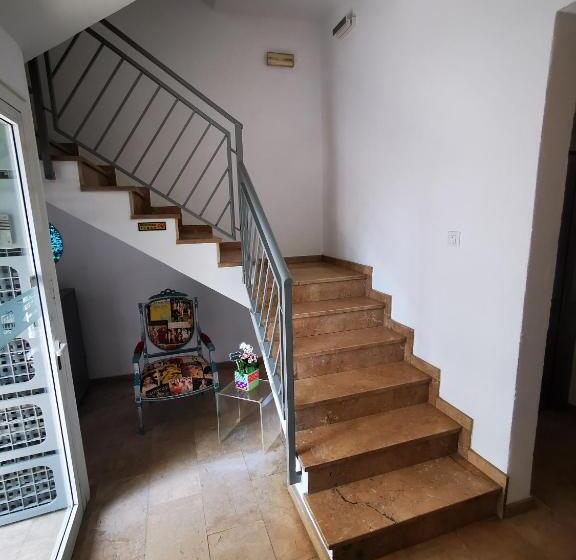 1 Bedroom Penthouse Apartment, H Bella Mar Roses