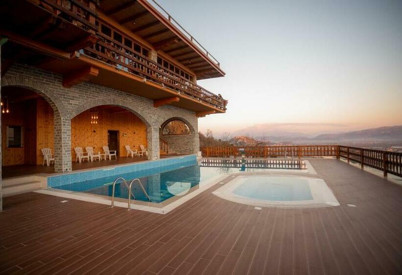 اتاق استاندارد سه تخته با بالکن, Wooden House