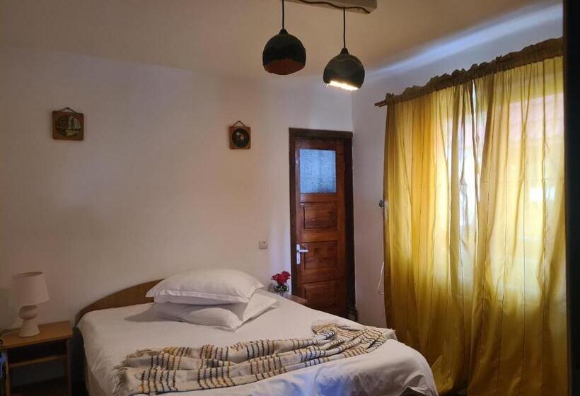 اتاق استاندارد یک نفره, Casa Florescu