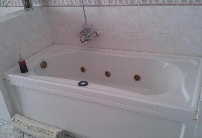 اتاق استاندارد چهار تخته, Guest House Attico Della Vittoria