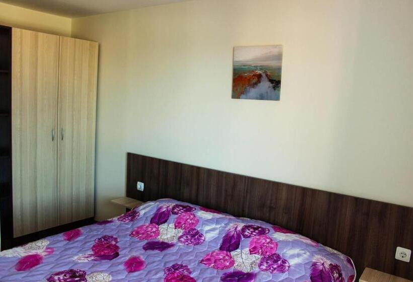 带1个卧室的带阳台的公寓, Villa Maris