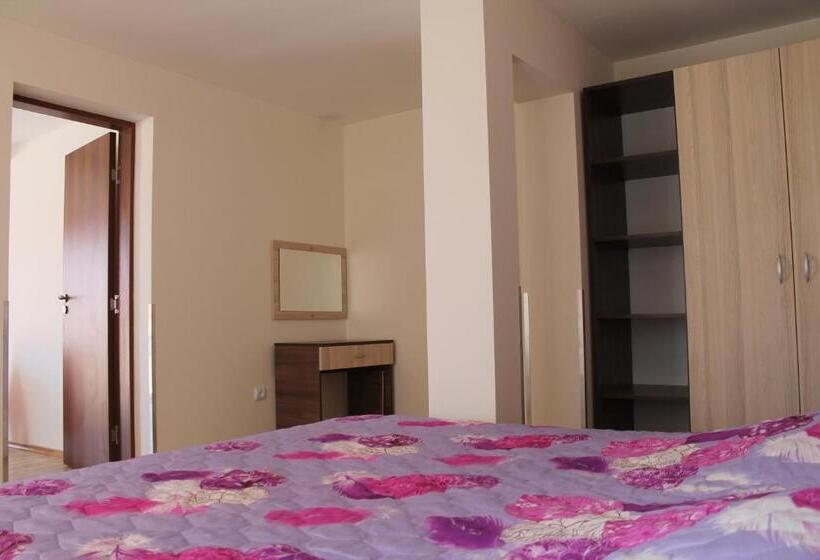 带1个卧室的带阳台的公寓, Villa Maris