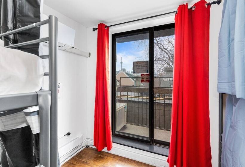 تختخواب در اتاق مشترک, Samesun Toronto