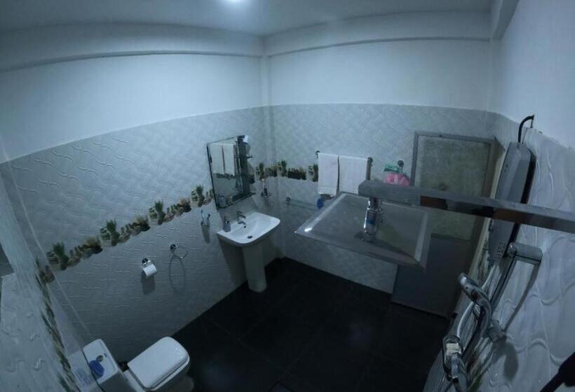 اتاق لوکس با بالکن, Mellow Villa