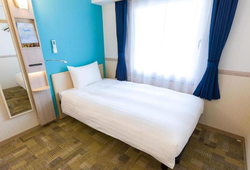 اتاق استاندارد یک نفره, Toyoko Inn Tsubame Sanjo Ekimae