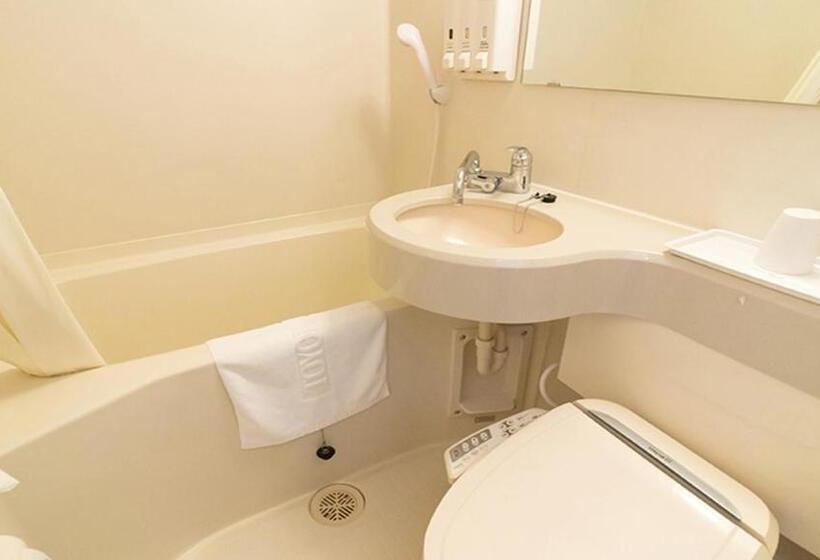 اتاق استاندارد یک نفره, Toyoko Inn Tsubame Sanjo Ekimae