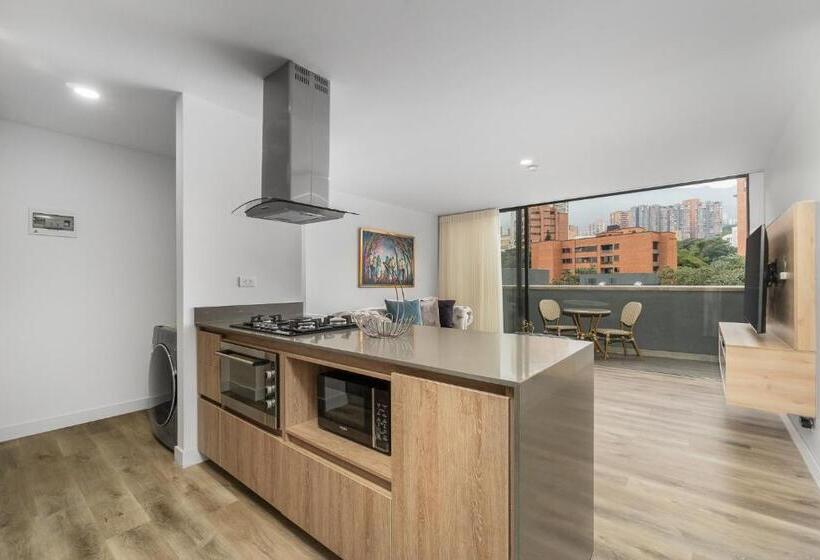 آپارتمان 1 خوابه با بالکن, Apartamentos Go Living & Suites By Housy Host