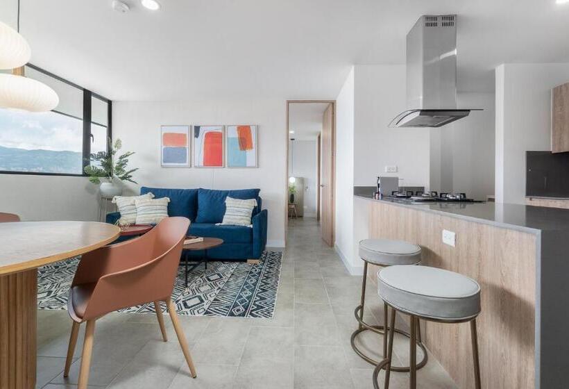 آپارتمان لوکس 1 خوابه, Apartamentos Go Living & Suites By Housy Host