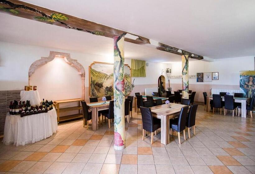 اتاق خانوادگی, Guesthouse Prenočišča širec