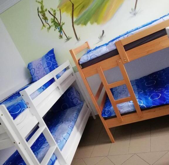 اتاق خانوادگی, Guesthouse Prenočišča širec