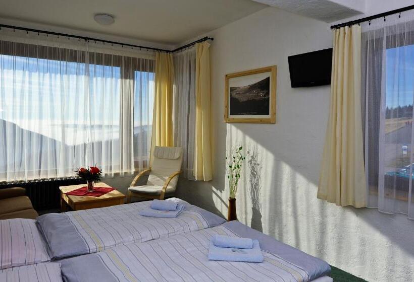 اتاق استاندارد سه نفره, Erlebachova Bouda, Hotel   Resort Svatý František