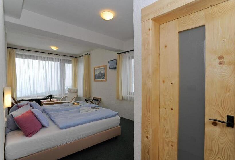 اتاق استاندارد چهار تخته, Erlebachova Bouda, Hotel   Resort Svatý František
